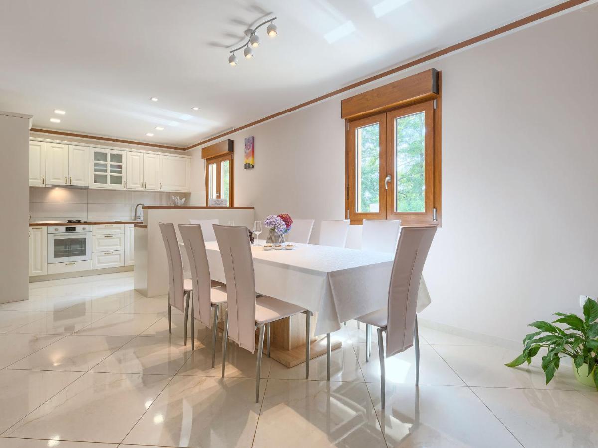 Holiday Home Villa Aniva By Interhome Žminj Exteriér fotografie